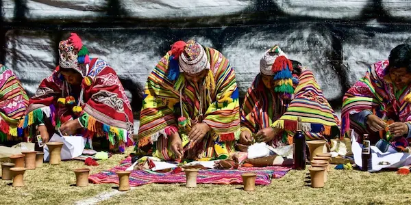  Los Apus Espíritus guardianes de las montañas