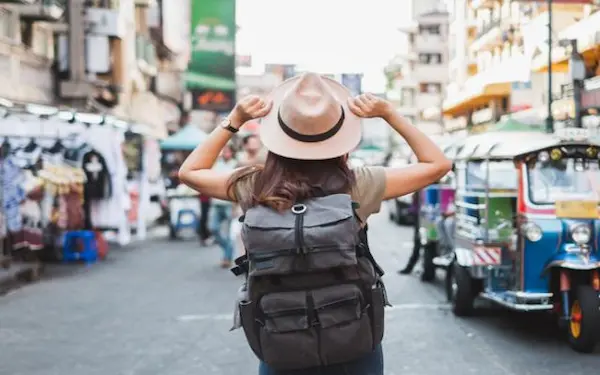 Es seguro viajar solo
