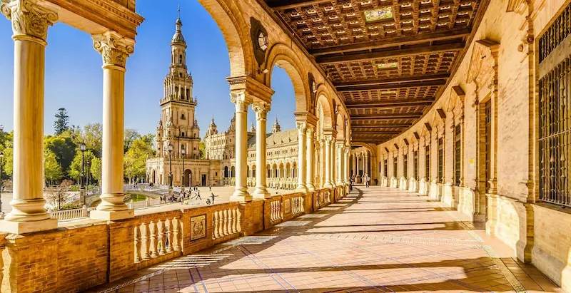 Sevilla encanto andaluz y calor humano